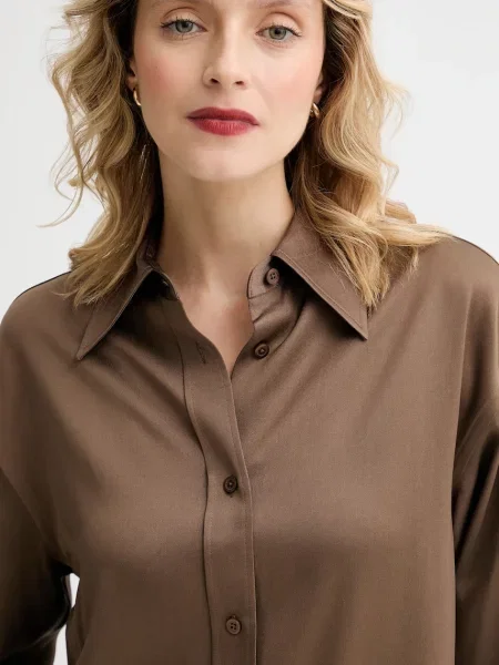 Классическая ошейниковый рубашка Filippa K коричневая
