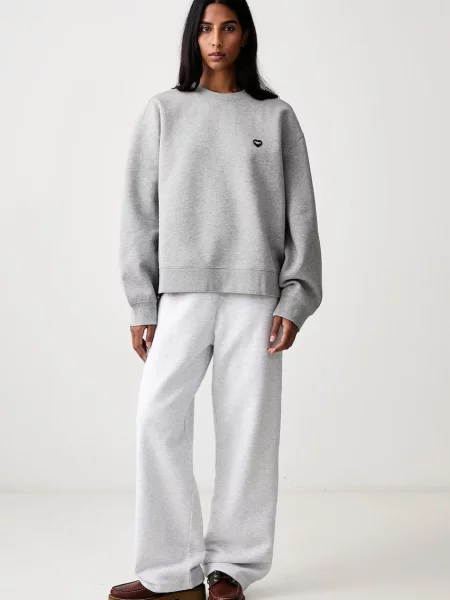 Свитер Carhartt Wip с сердечками