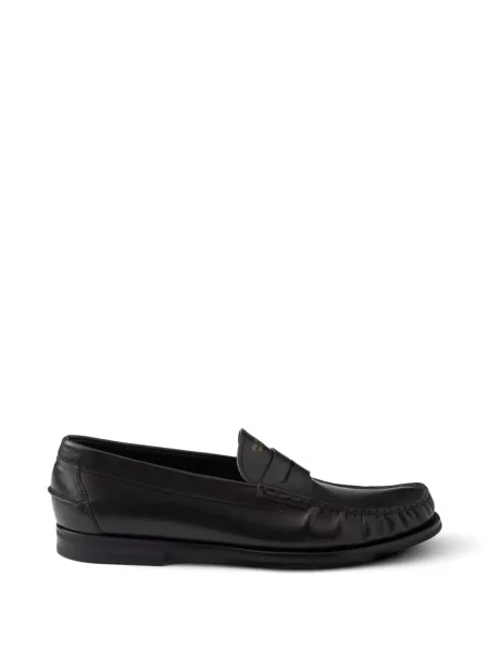 Pantofi loafer Prada din piele negru
