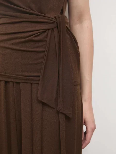 Однотонна блуза Answear.lab коричнева