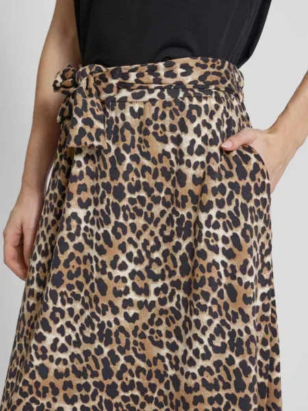 Spódnica midi z wiązanym model ‘OPHIA’ Soyaconcept beżowa