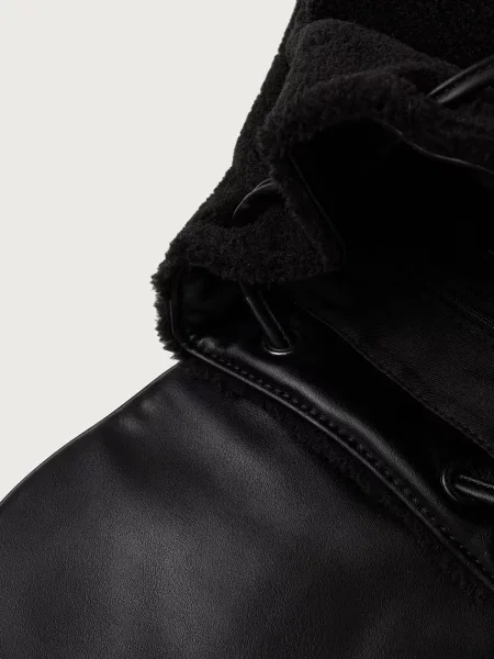 Рюкзак Guess