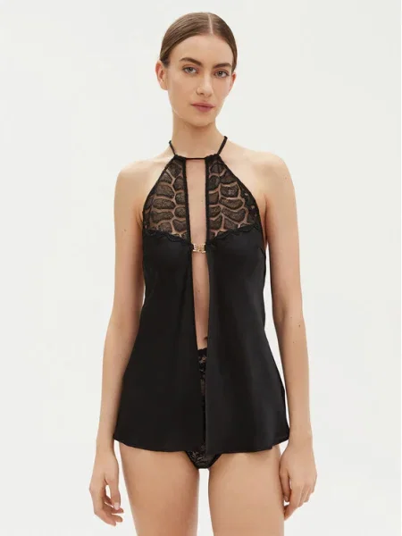 Pijamale Chantelle din satin negru