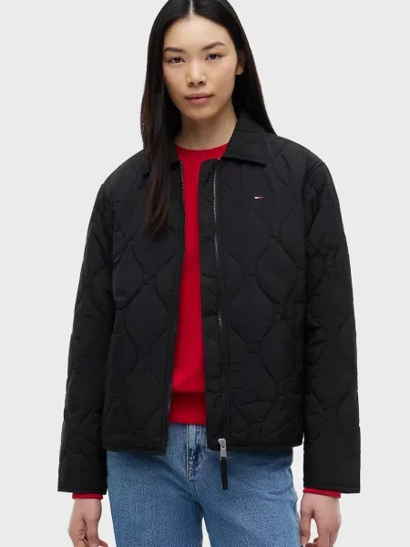 Стьобана джинсова куртка Tommy Jeans з коміром чорна