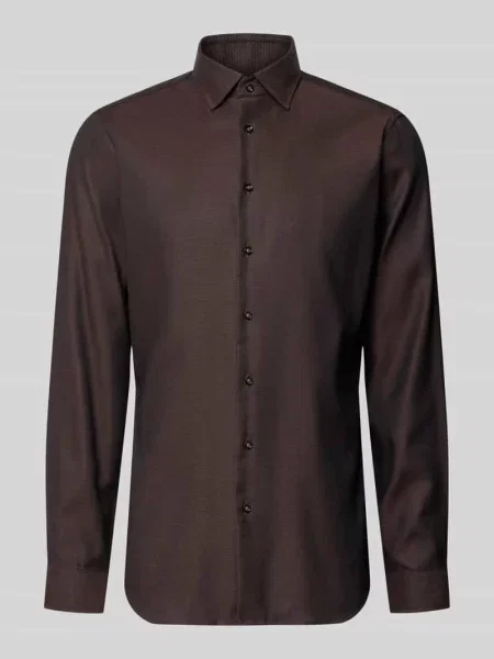 Koszula o kroju slim fit biznes z kołnierzykiem typu kent Christian Berg Men