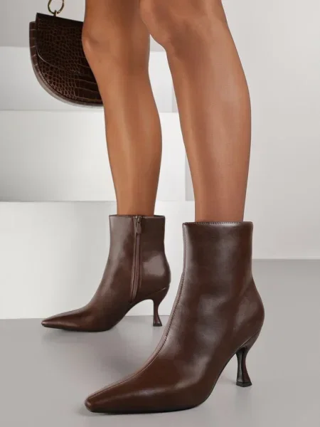 Botine Fallonea maro
