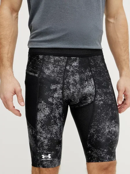 Къс панталон за трениране Under Armour HeatGear Iso-Chill черно