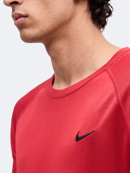 NIKE Funkčné tričko FLEX' červená