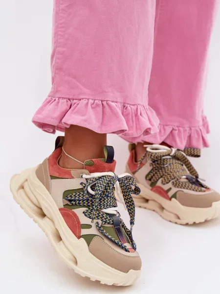 Kožené tenisky D&a na platformě