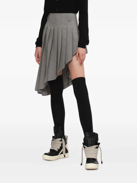 Плисирана плисирана пола We11done