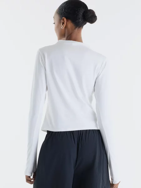 Лонгслив New Balance белый