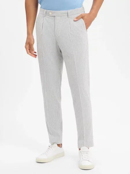 Finshley & Harding London spodnie garniturowe Hudson Mężczyźni Slim Fit Sztuczne włókno niebieski|biały w 44 białe