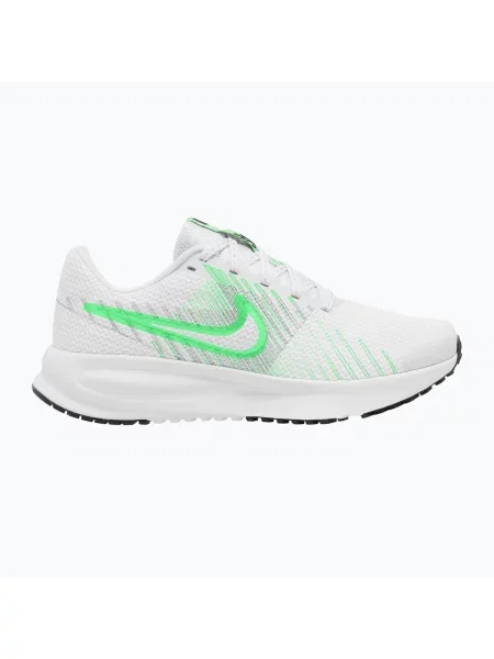 Încălțăminte de alergare pentru femei Nike Run Defy white/cucumber calm/black/illusion green alb