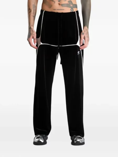 Pantaloni Umbro de catifea alergare negru