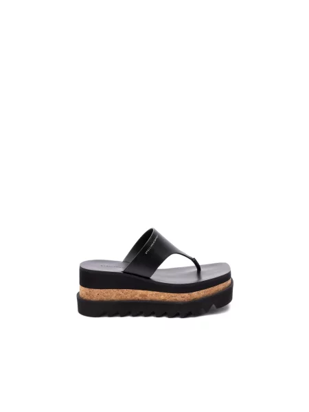 Sneakersy Stella Mccartney skórzane na koturnie czarne