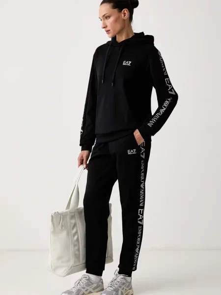 Emporio Armani melegítő szett női fekete