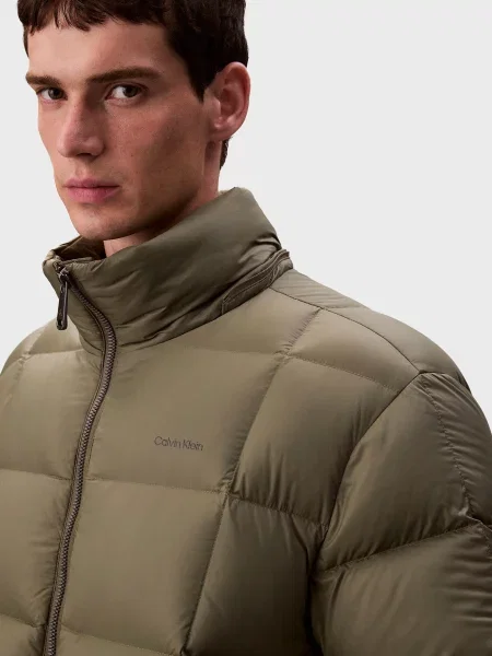 Стьобана куртка Calvin Klein зелена