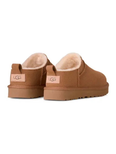 Pantofi Ugg clasici din piele maro