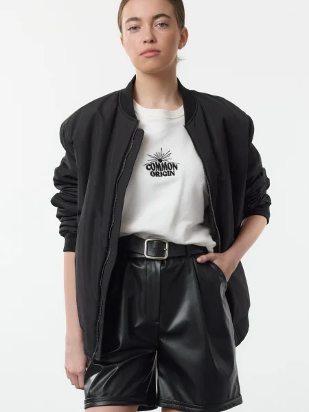 Trendyol Plisované nohavice čierna