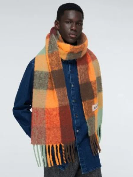 Alpaka kockás sál Acne Studios