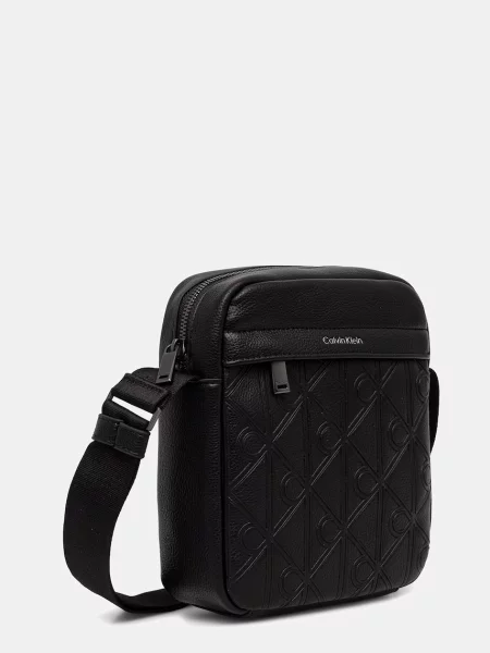 Calvin Klein Taška cez rameno čierna