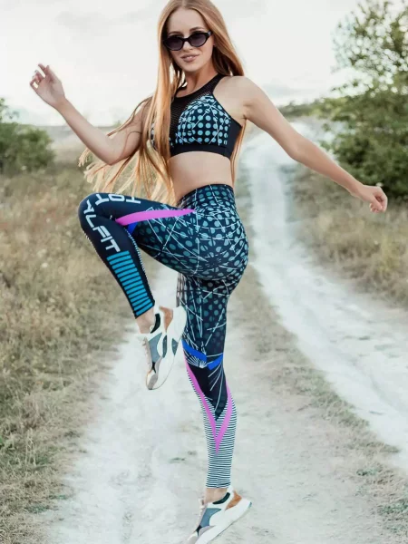Спортивный топ Totalfit