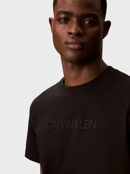 Футболка Calvin Klein чорна
