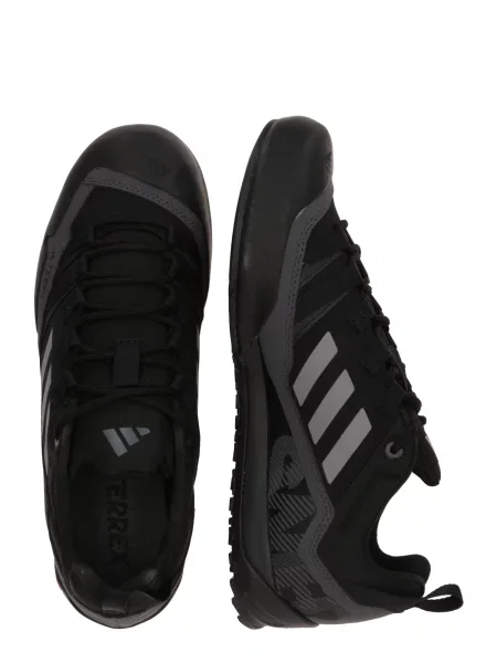 Trekingové poltopánky Adidas Terrex čierna