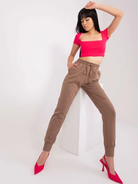 Pantaloni Fashionhunters maro