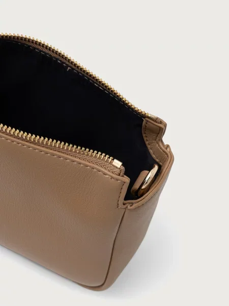 Tommy Hilfiger чанта crossbody дамска от имитация на кожа ESSENTIAL бежово
