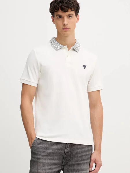 Тениска с яка Guess LYLE с изчистен дизайн бежово