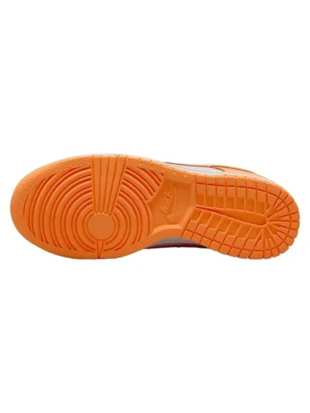 Pantofi Nike portocaliu