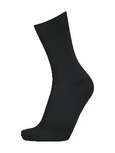 Skarpety z dodatkiem streczu model ‘COOL Falke czarne