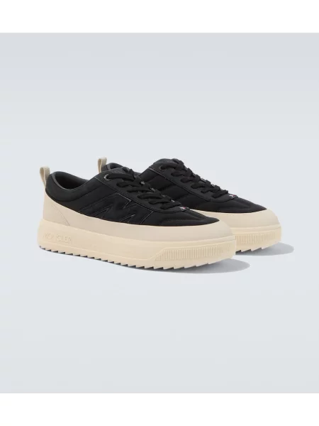 Sneakerși Moncler din piele negru