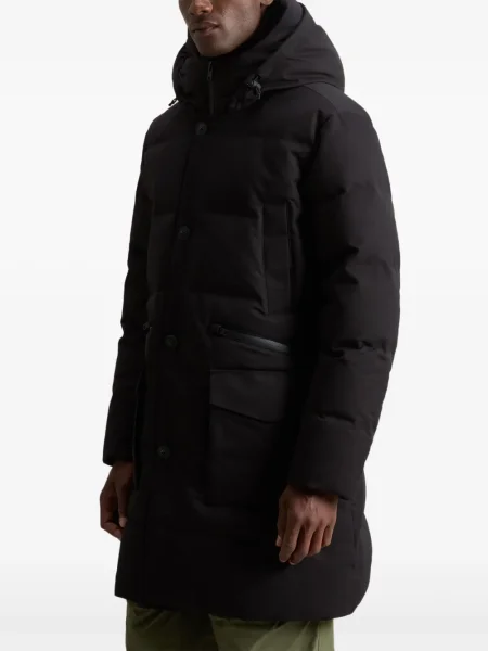 Kapucnis kabát Woolrich fekete