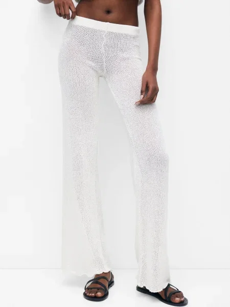 Pull&Bear Pantaloni ecru