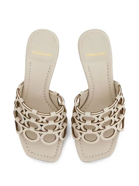 Sandale Ferragamo