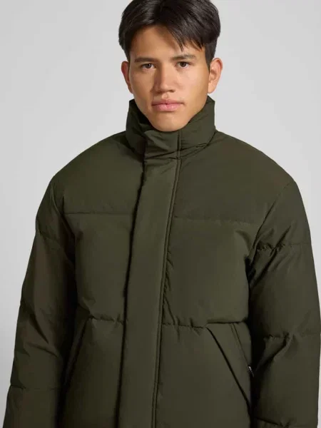 Kurtka pikowana z ukrytym zamkiem błyskawicznym model SOHO' Jack & Jones oliwkowa