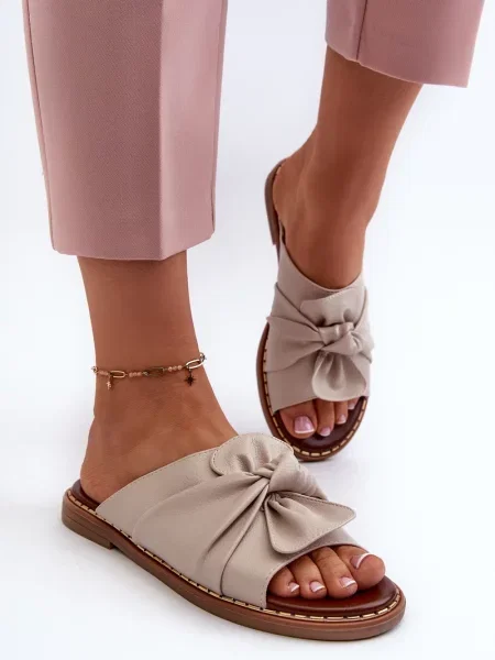 Sandali Boto brez pet bež