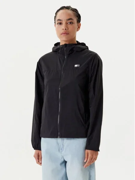 Tommy Jeans Vetrovka čierna