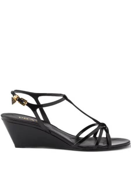 Sandale Prada din piele de lac negru