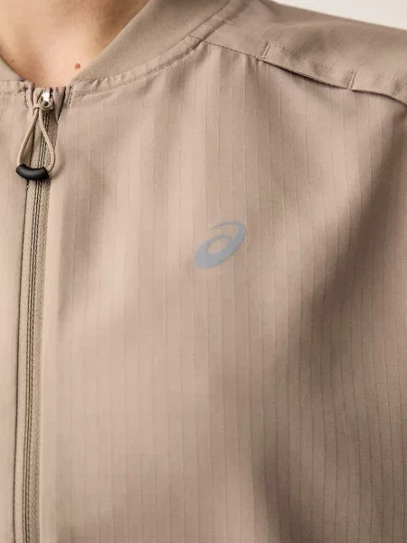 Куртка Asics для бега