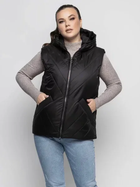 Жилет з утеплювачем UVENTUM чорний