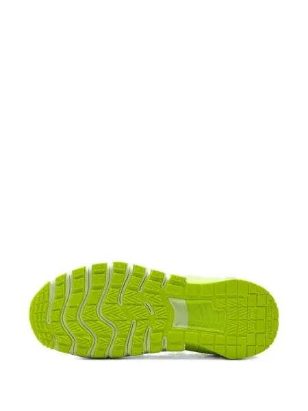 Căciulă Nike roz