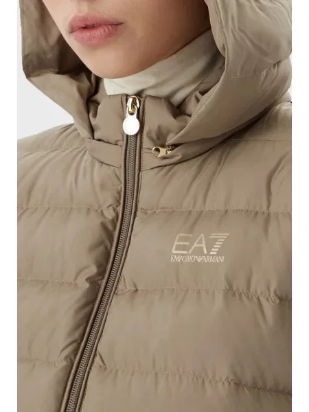 Жилет Ea7 Emporio Armani бежевий