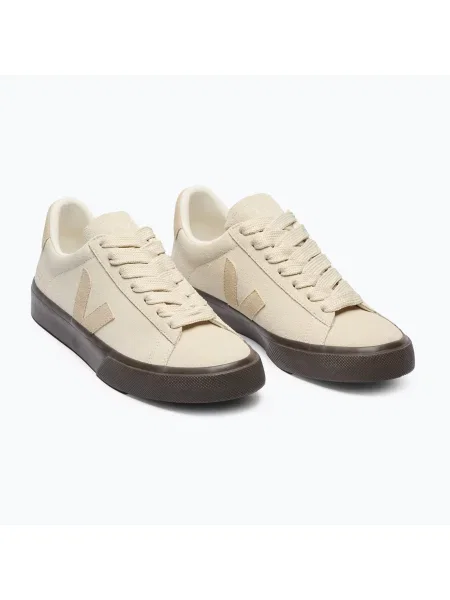 Замшевые кроссовки Veja Campo с жемчугом