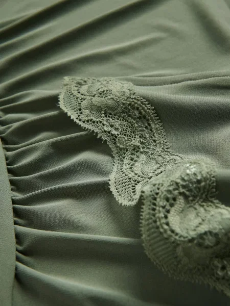 Reserved Блузка асиметрична світло-оливковий 