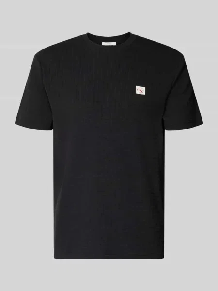 T-shirt o kroju regular fit z naszywką z logo Calvin Klein czarna