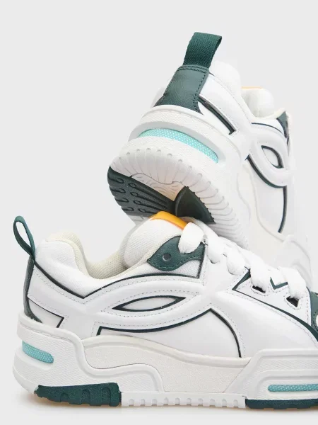 Кожаные кроссовки Under Armour белые