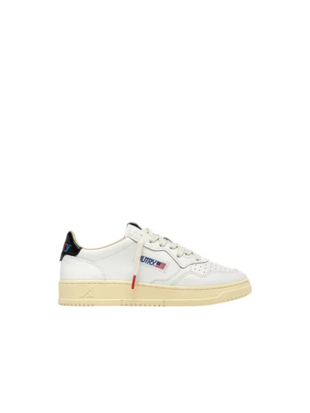 Sneakersy Autry białe